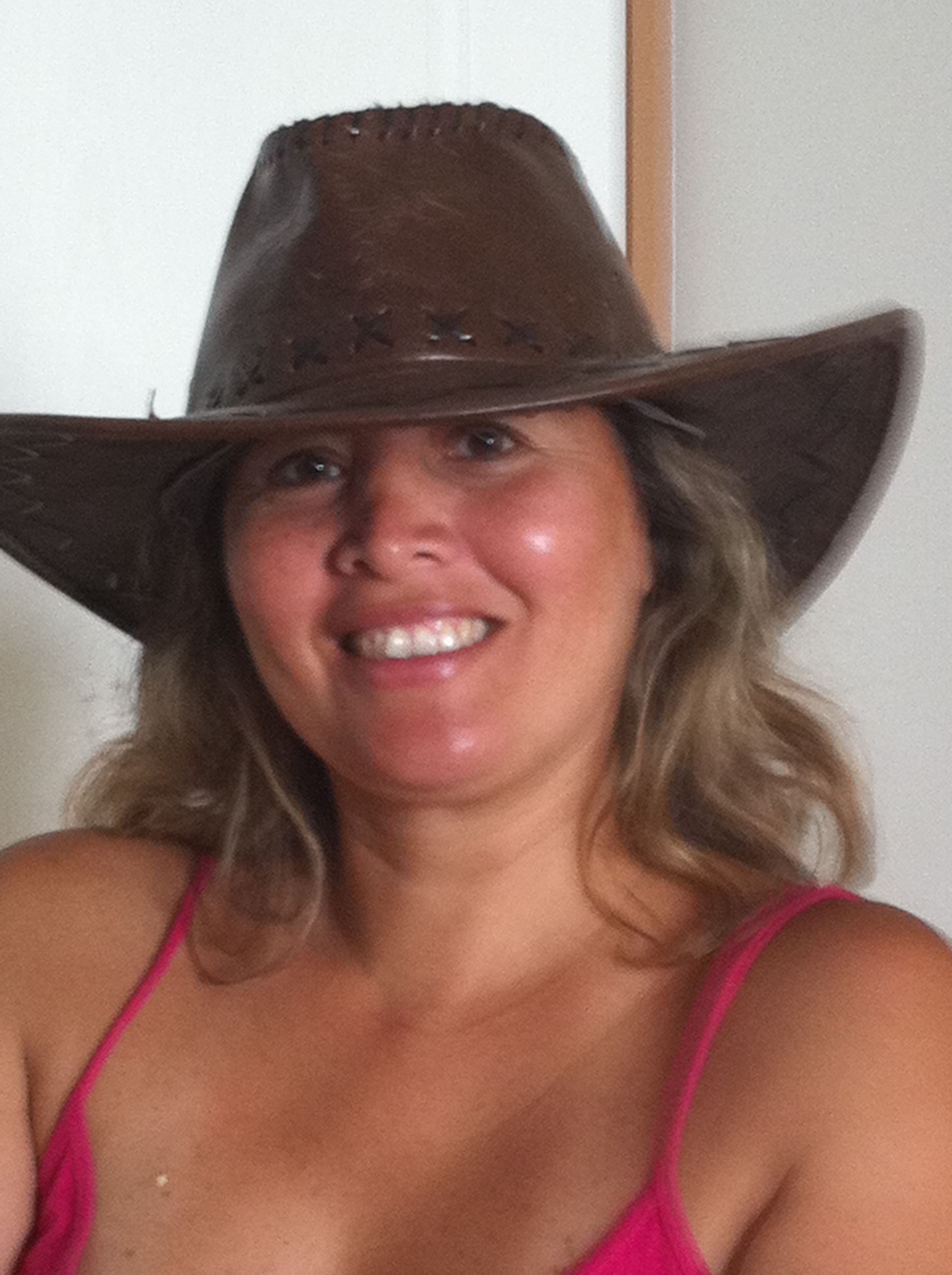 Diana in cowboy hat